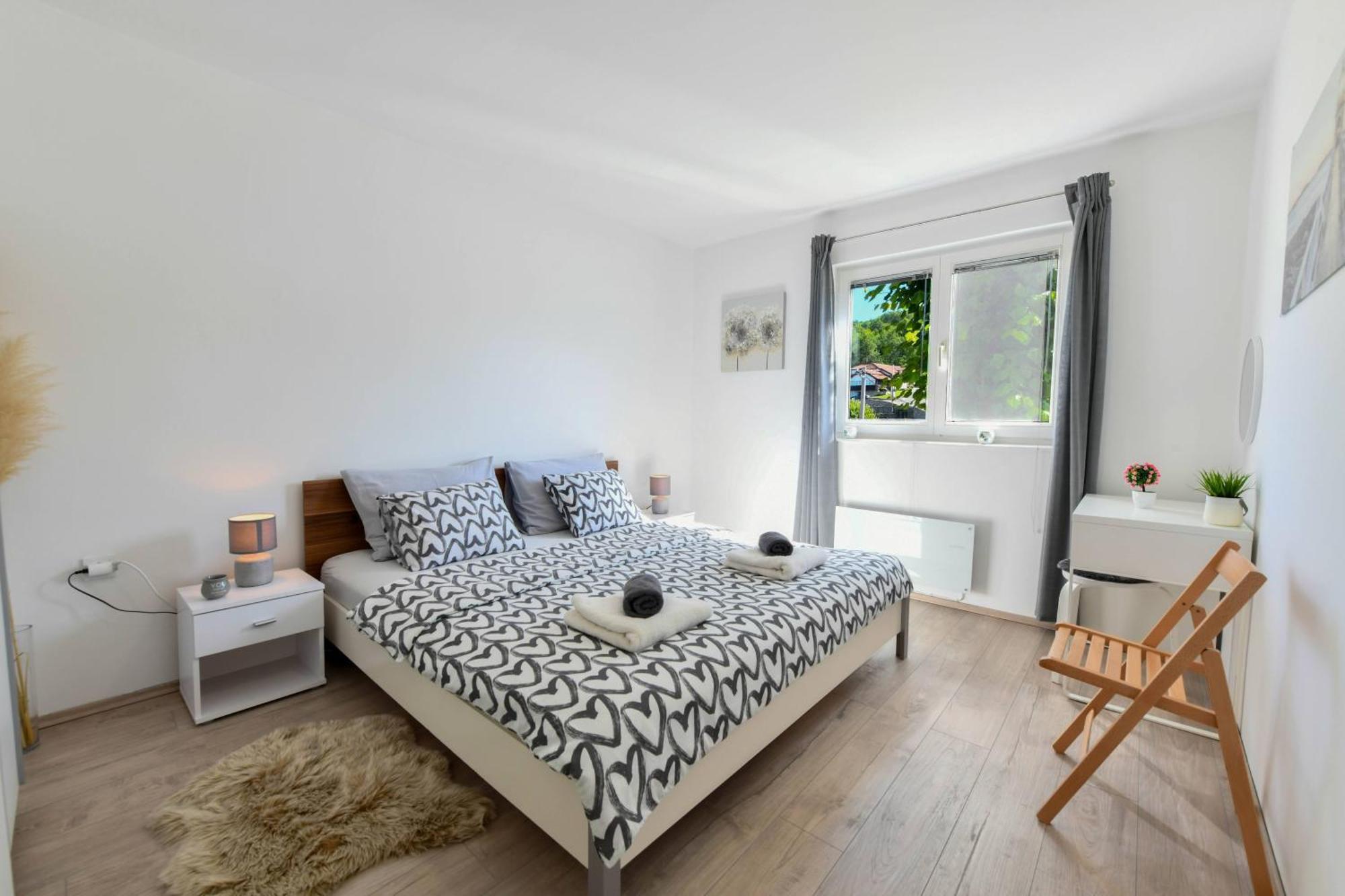 Apartman Tina Rakovica Exteriér fotografie
