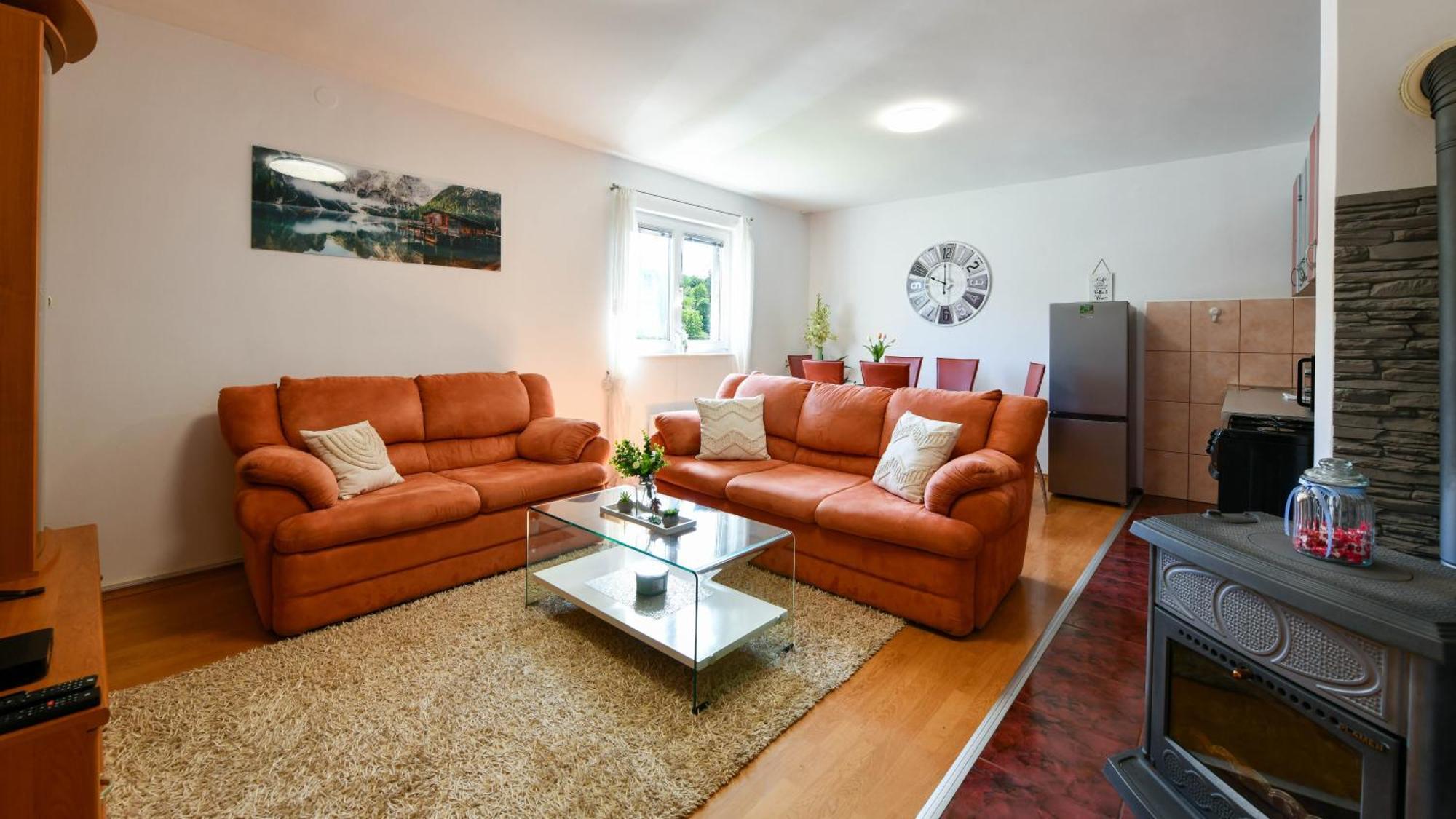 Apartman Tina Rakovica Exteriér fotografie